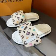 Louis Vuitton Slippers